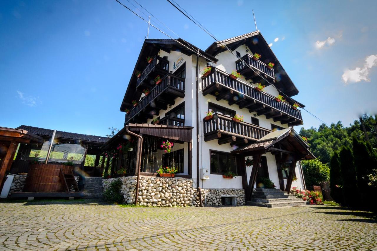 Bradutul De La Munte Villa Bran  Exterior photo